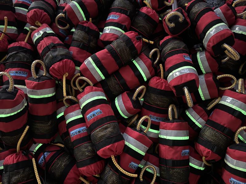 Quick Release Waist Rescue Throwbag